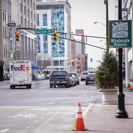 Frontdesk Penn Street Tower Apts Downtown Indy Apartment อินเดียนาโพลิส ภายนอก รูปภาพ