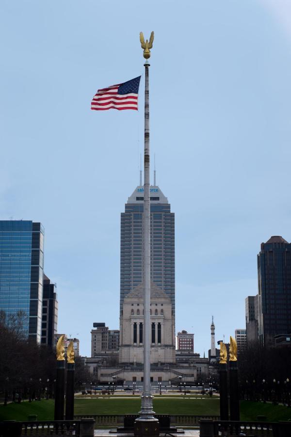 Frontdesk Penn Street Tower Apts Downtown Indy Apartment อินเดียนาโพลิส ภายนอก รูปภาพ