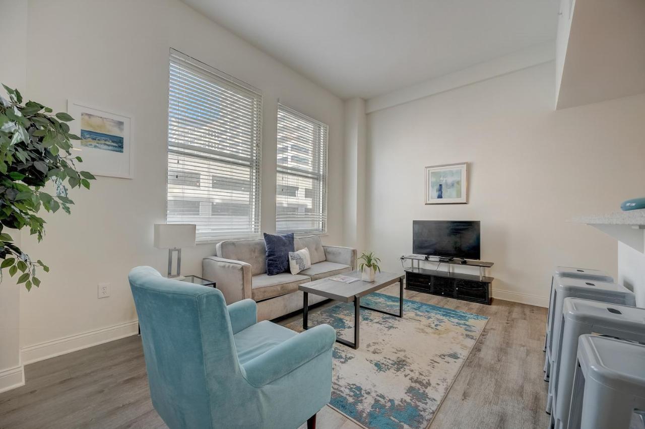 Frontdesk Penn Street Tower Apts Downtown Indy Apartment อินเดียนาโพลิส ภายนอก รูปภาพ