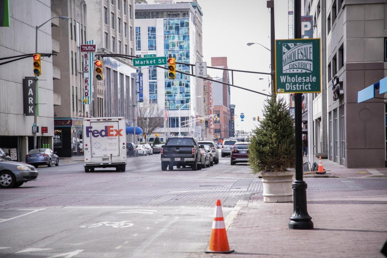 Frontdesk Penn Street Tower Apts Downtown Indy Apartment อินเดียนาโพลิส ภายนอก รูปภาพ